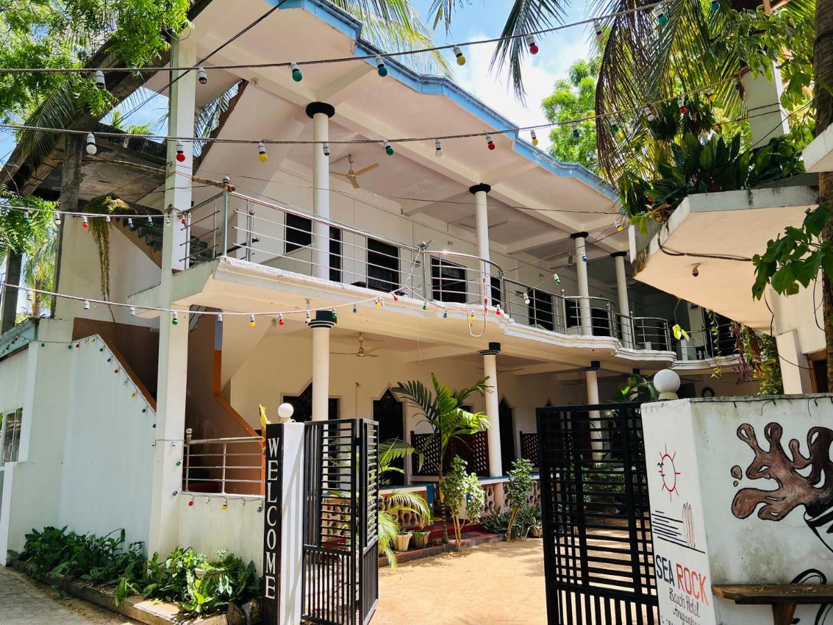 Sea Rock Beach Hotel Baía de Arugam Exterior foto